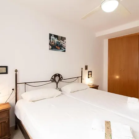 Global Properties, Practico Apartamento En Apartment Puerto de Sagunto