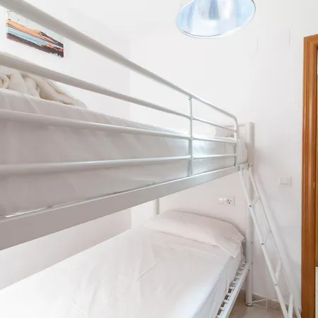 Global Properties, Practico Apartamento En * Puerto de Sagunto